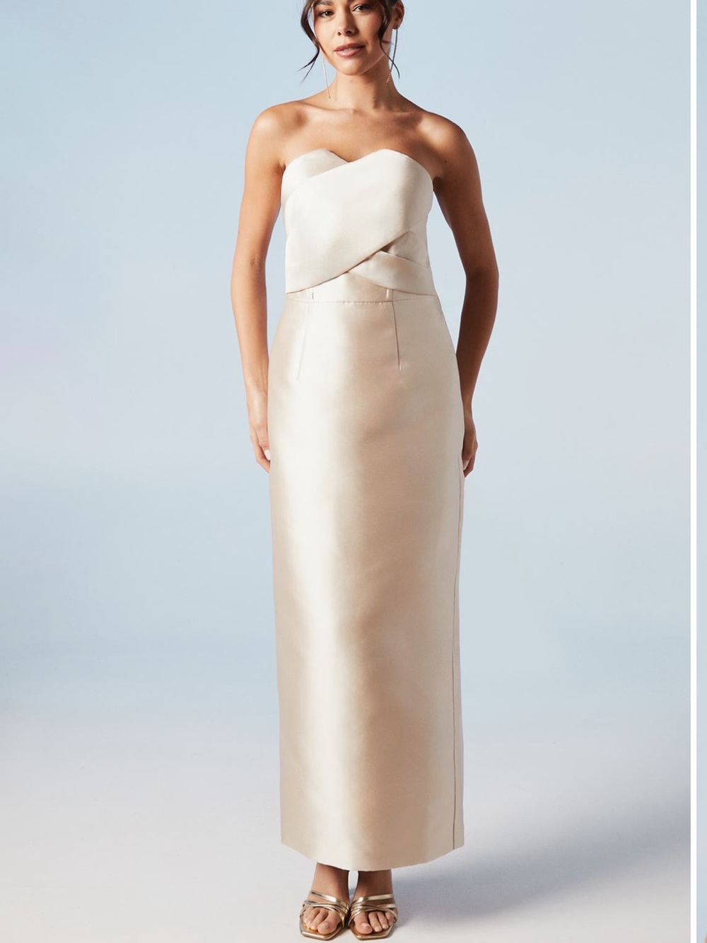 Like new Nordstrom Coast champagne tan twill bow back gown bridesmaid dress